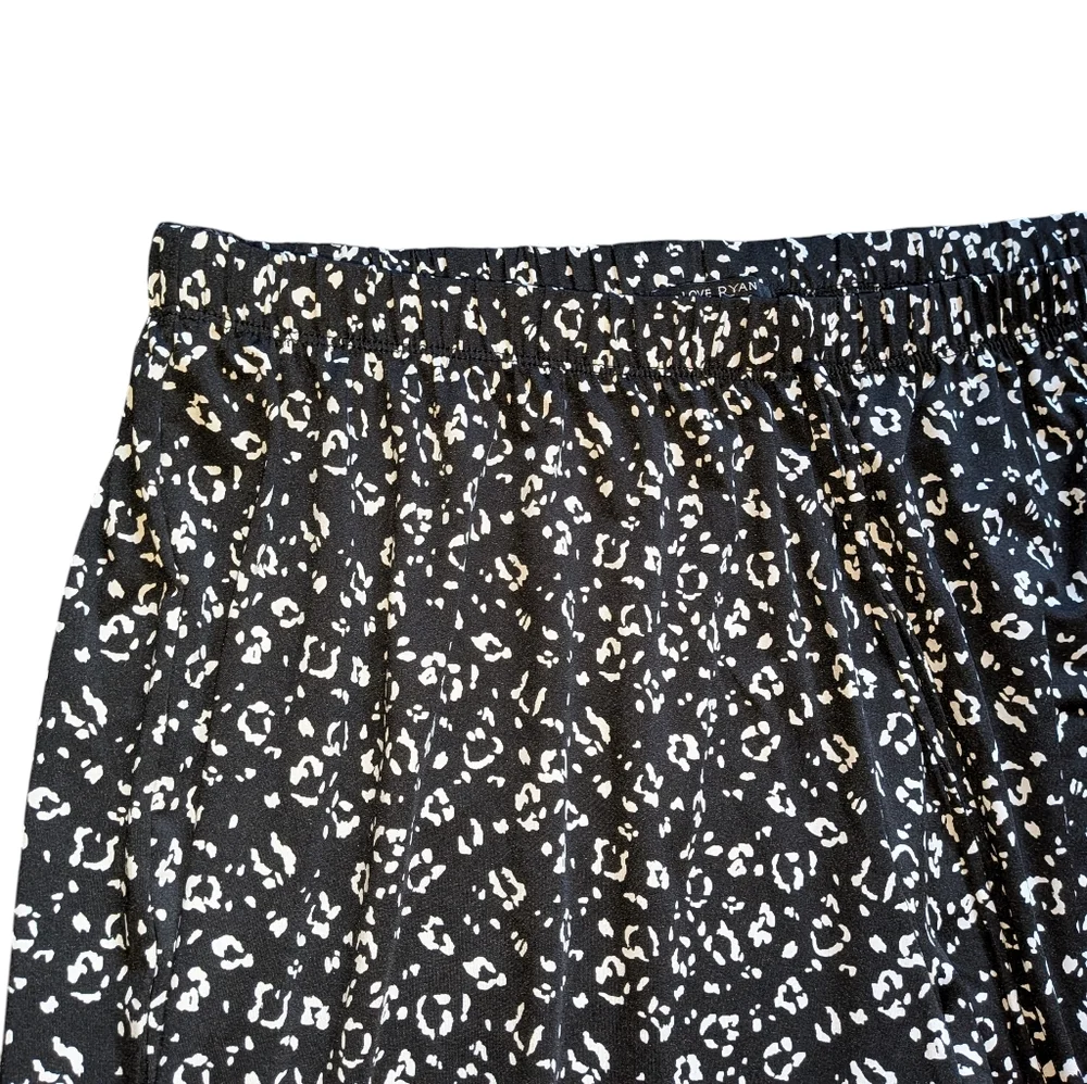 Love Ryan Womens Plus Size 2X Pull On Pants Black Leopard Wide Leg Festival - Picture 3 of 7